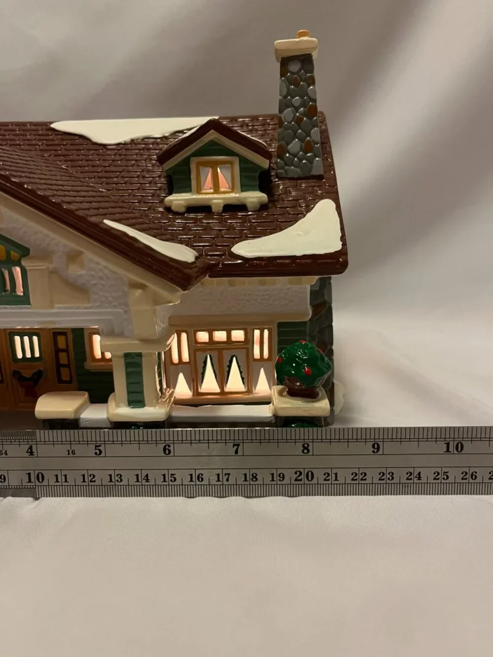 Department 56 Snow Village – 1992 Craftsman Cottage – Lighted - Original Box - Picture 7 of 16
